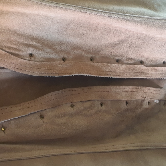 Coachella Hippie Vtg Tan Suede Vest Gold hoops Boho Unisex - Picture 15 of 15